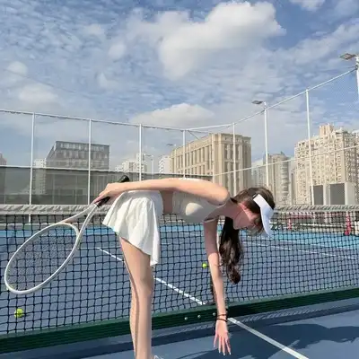 梁诚